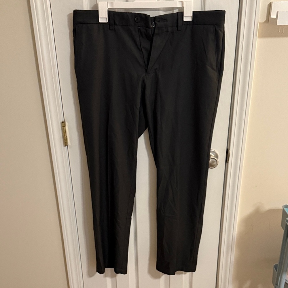 Haggar Men's Black Dress Pants